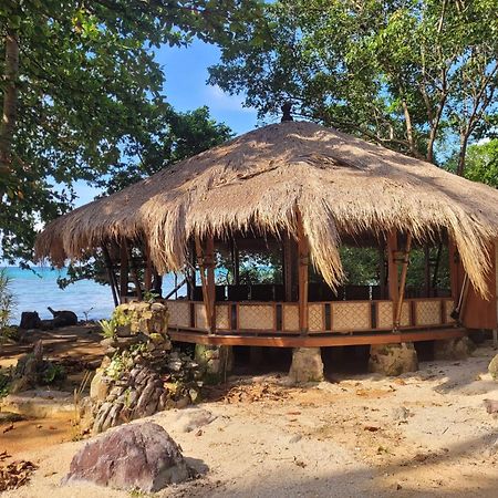 Alam Kita Hotel Karimunjawa Bagian luar foto