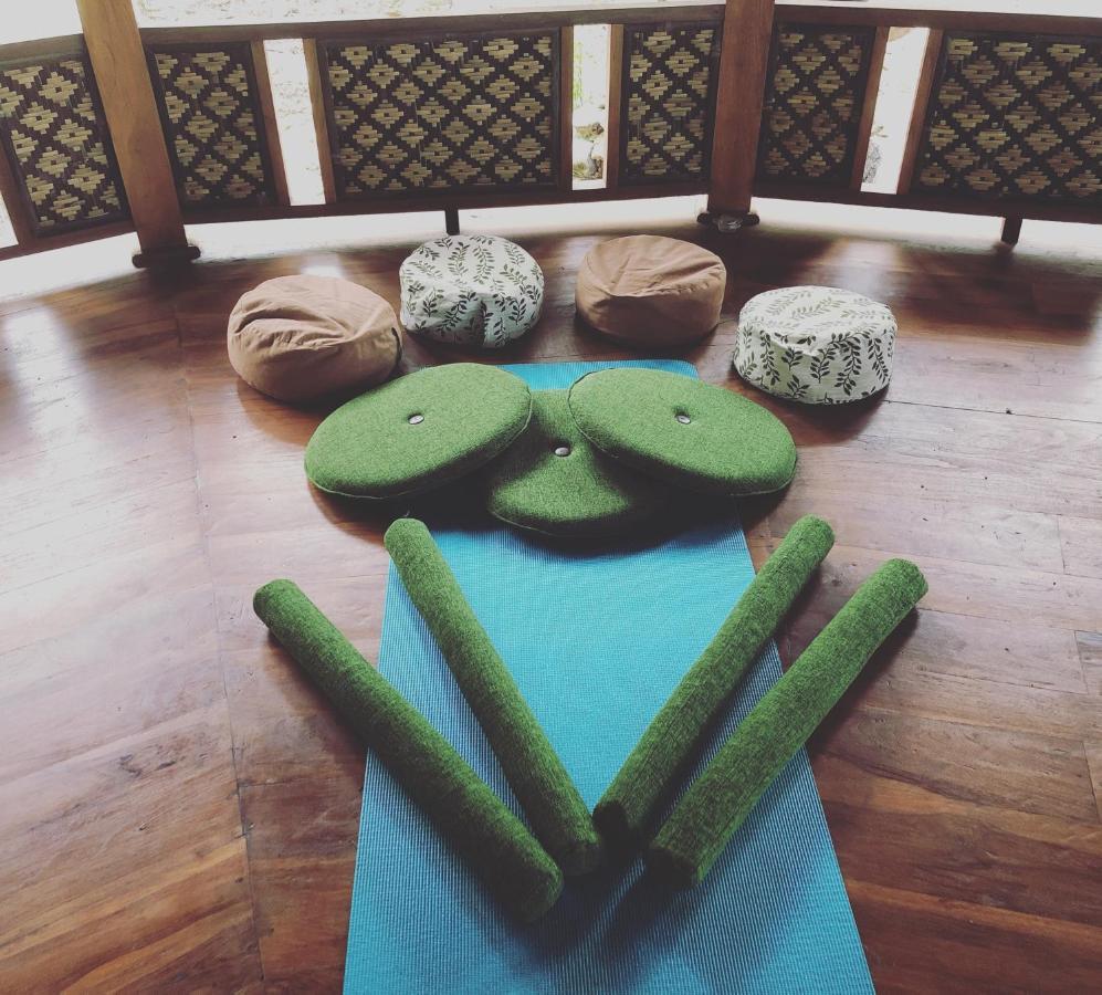 Alam Kita Hotel Karimunjawa Bagian luar foto