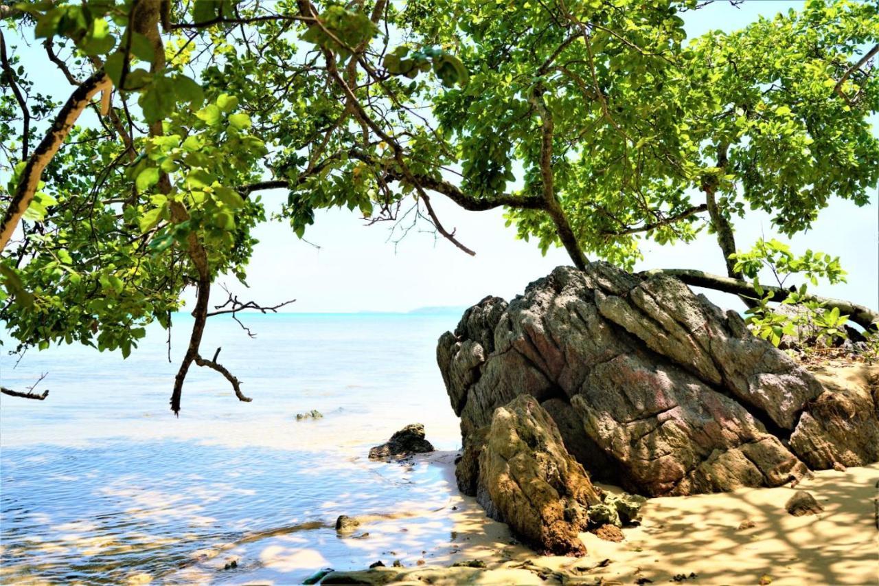 Alam Kita Hotel Karimunjawa Bagian luar foto